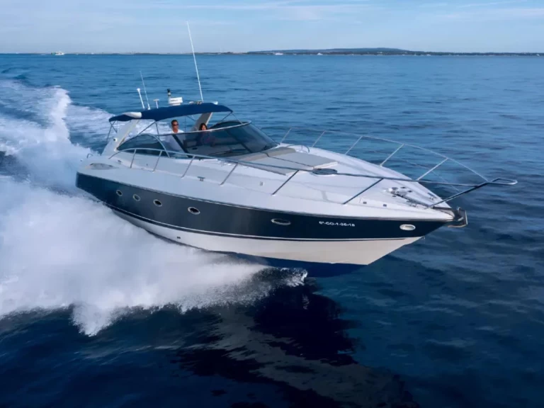 Huur een Sunseeker Camargue 50 in Ibiza Town