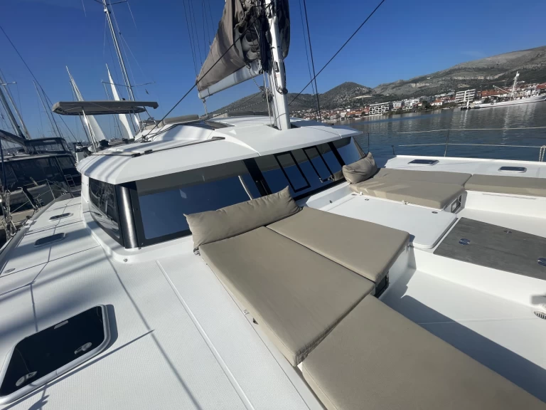 Huur Catamaran met of zonder schipper Fountaine Pajot in Lefkáda