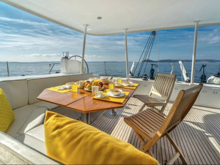 Huur Catamaran met of zonder schipper Lagoon in La Ciotat