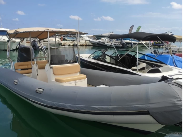 Verhuur RIB in Ibiza Town - Valiant Valiant Vg 750