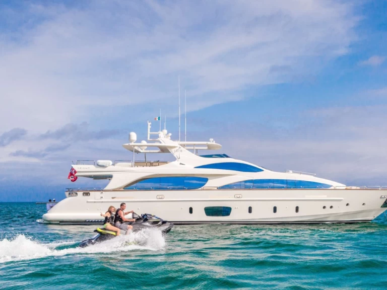 Bootverhuur Azimut 105' Azimut in Miami Beach via SamBoat