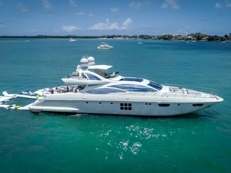 Huur een Azimut 103’ azimut S  in Miami Beach