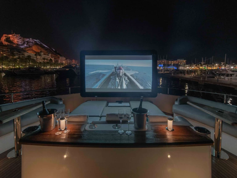 Huur Jacht met of zonder schipper Sunseeker in Loano