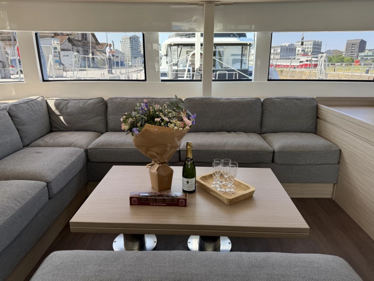 Catamaran te huur in Álimos voor de beste prijs