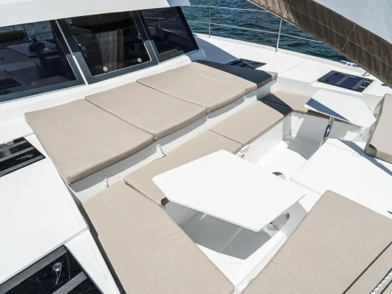 Jachthuur in Harbor Island - Bali Bali 4.4 via SamBoat