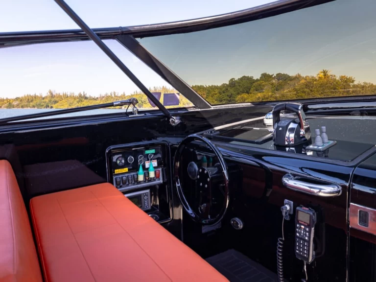 Bootverhuur Miami goedkoop VanDutch 40