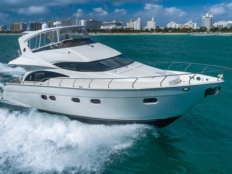 Bootverhuur Marquis 63 in Miami Beach via SamBoat