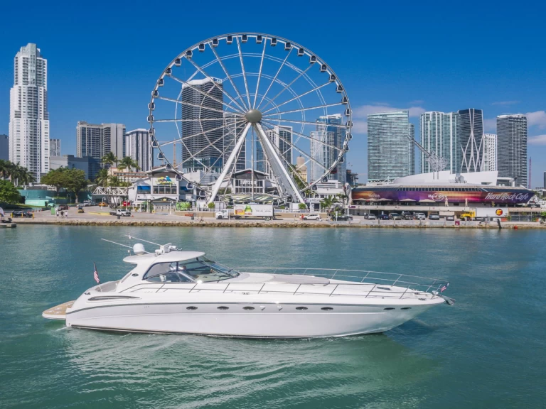 Sea Ray Sea Ray 500 Sundancer te huur van particulier of professional in Miami