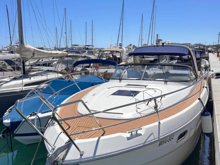 Huur Motorboot met of zonder schipper Bavaria in Portals Nous