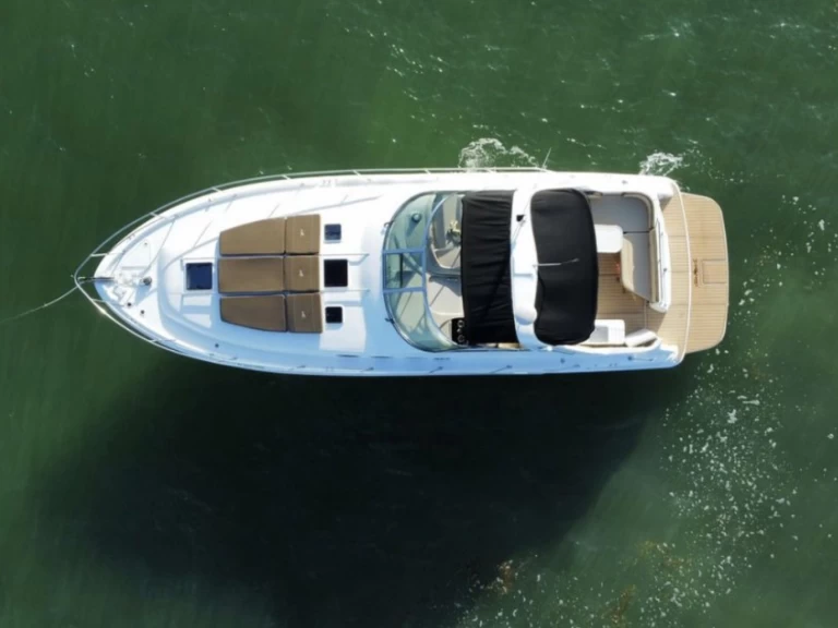 Sea Ray Sea Ray 400 Sundancer te huur van particulier of professional in Key Biscayne