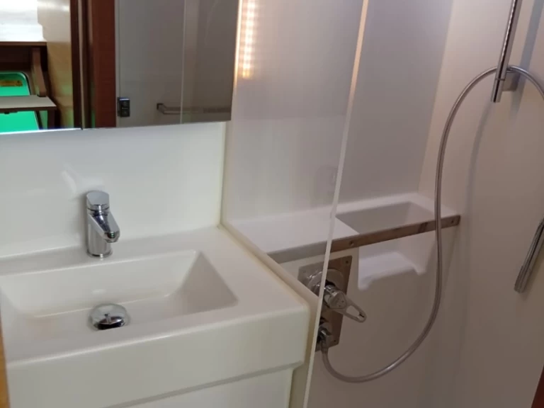 Excess Excess 11 te huur van particulier of professional in Gouviá