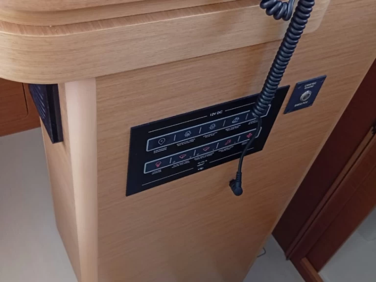 Jachthuur in Gouviá - Excess Excess 11 via SamBoat