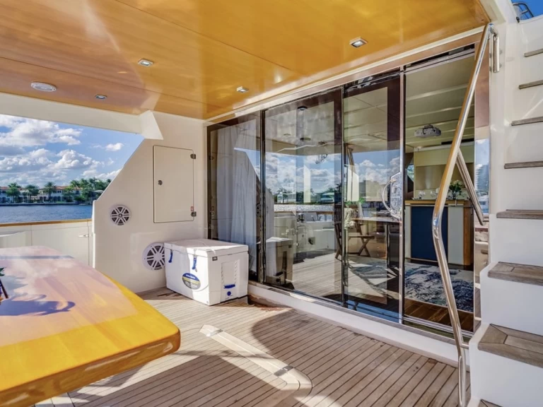 Bootverhuur Aicon Aicon 75  in Key Biscayne via SamBoat
