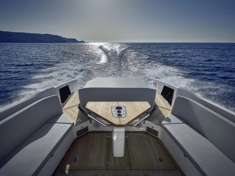 Bootverhuur Portals Nous goedkoop Demon 1414