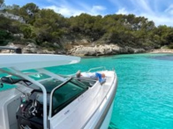 Verhuur Motorboot in El Toro - Axopar Axopar 37 Sun-Top