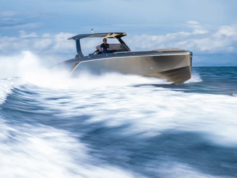 Motorboot te huur in Portals Nous voor de beste prijs