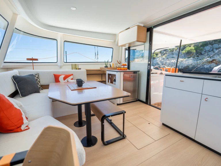 Bootverhuur Canet-en-Roussillon goedkoop Excess 13