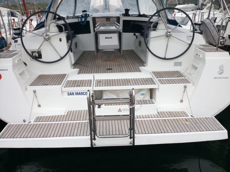 Bénéteau Oceanis 48 te huur van particulier of professional in Procida