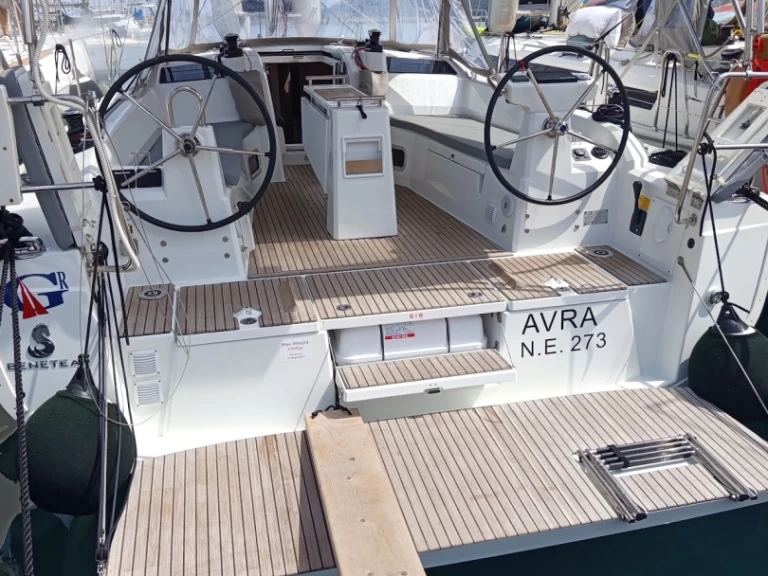 Zeilboot te huur in Lefkáda voor de beste prijs