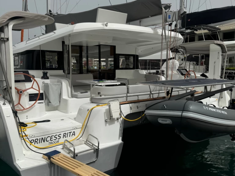 Bootverhuur Excess Excess 14 in Seget Donji via SamBoat