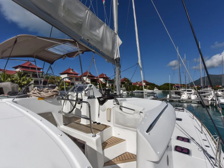 Huur Catamaran met of zonder schipper Lagoon in Mai Khao