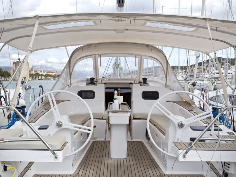 Verhuur Zeilboot in Trogir - Elan Impression 45