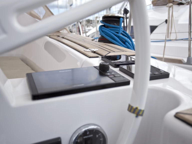 Bootverhuur Elan Impression 45 in Trogir via SamBoat