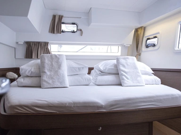 Lagoon Lagoon 42 te huur van particulier of professional in Trogir