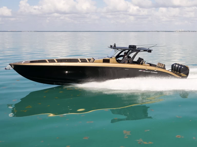 Verhuur Jacht Midnight Express met vaarbewijs