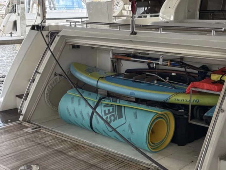 Huur een Ferretti Ferretti 80 in Miami Beach