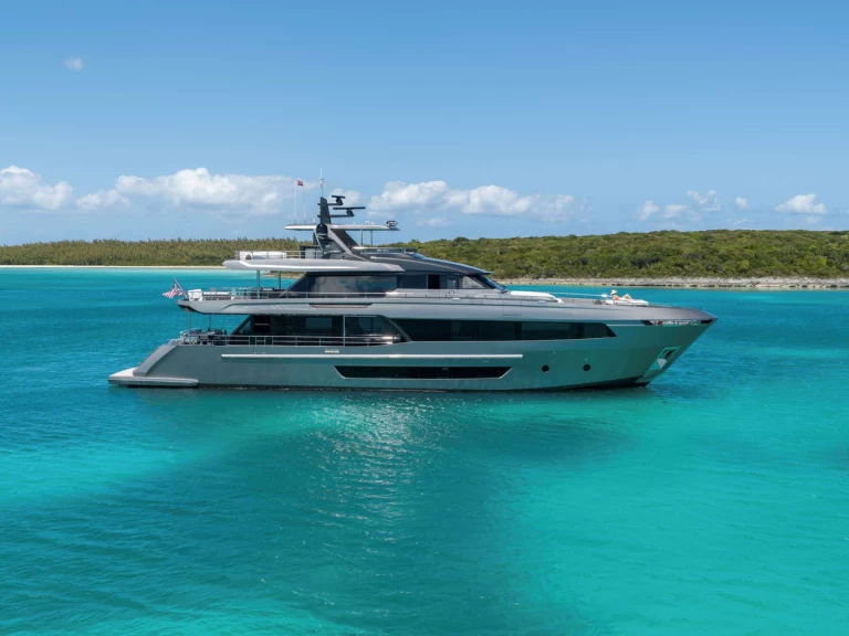 Huur een Ocean alexander A SALT WEAPON in Tampa