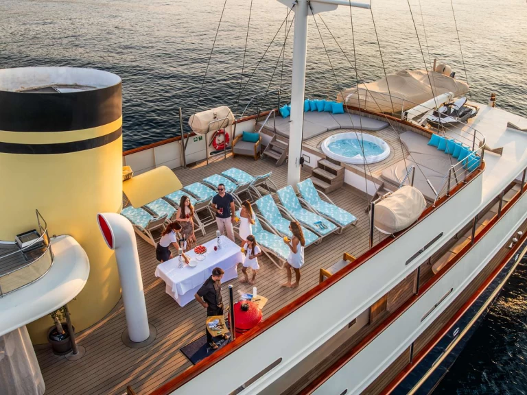 Jachthuur in Trogir - Custom CASABLANCA via SamBoat