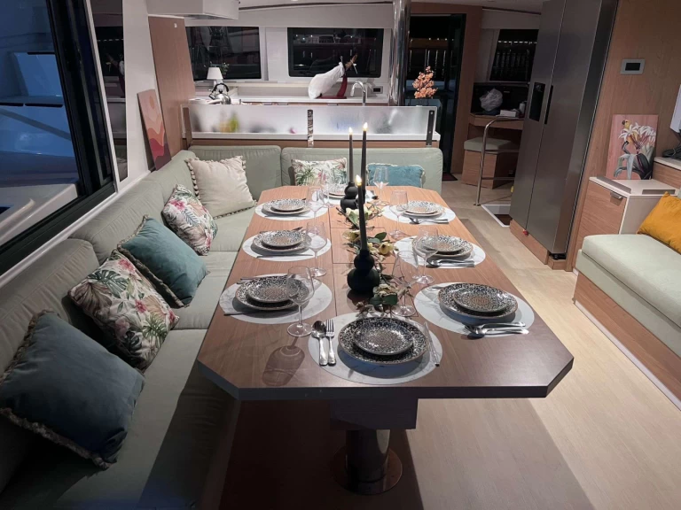 Verhuur Jacht Bali met vaarbewijs