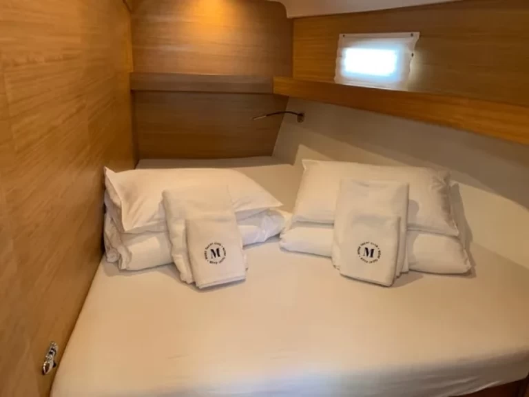 Zeilboot te huur in Seget Donji voor de beste prijs