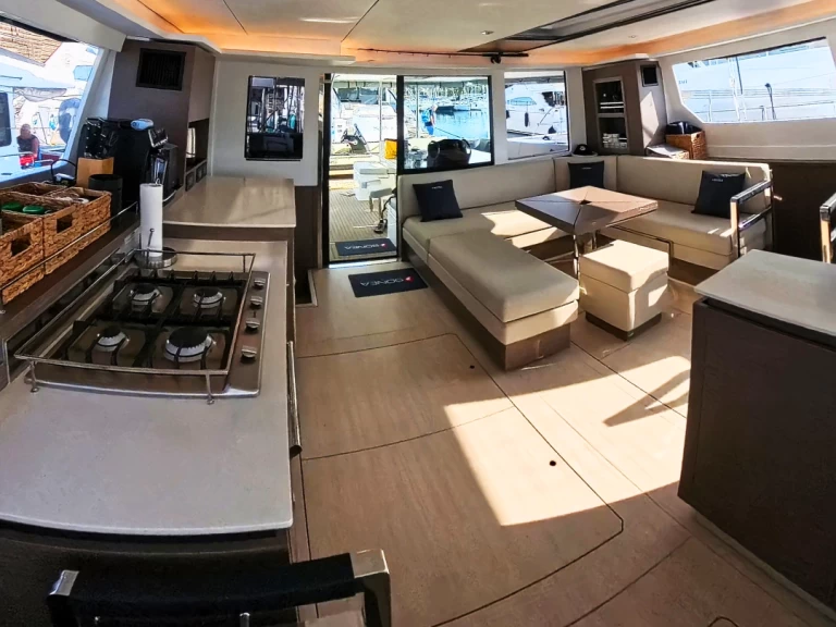 Bootverhuur Leopard Catamarans / Robertson & Caine Leopard 50 - 5 + 1 cab in Sukošan via SamBoat