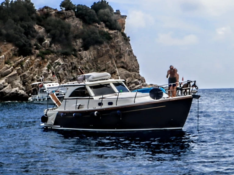 Bootverhuur Cantieri Estensi Gold star 360 C in Alassio via SamBoat
