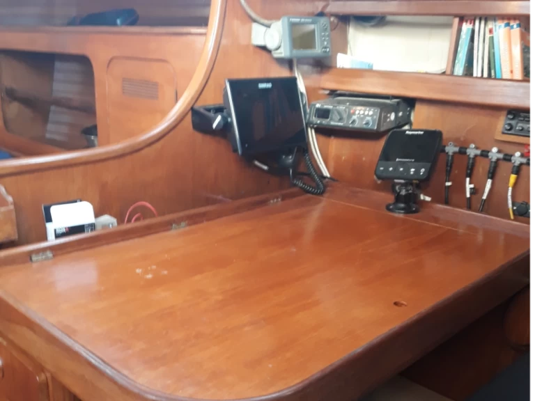 Verhuur Zeilboot Bénéteau met vaarbewijs