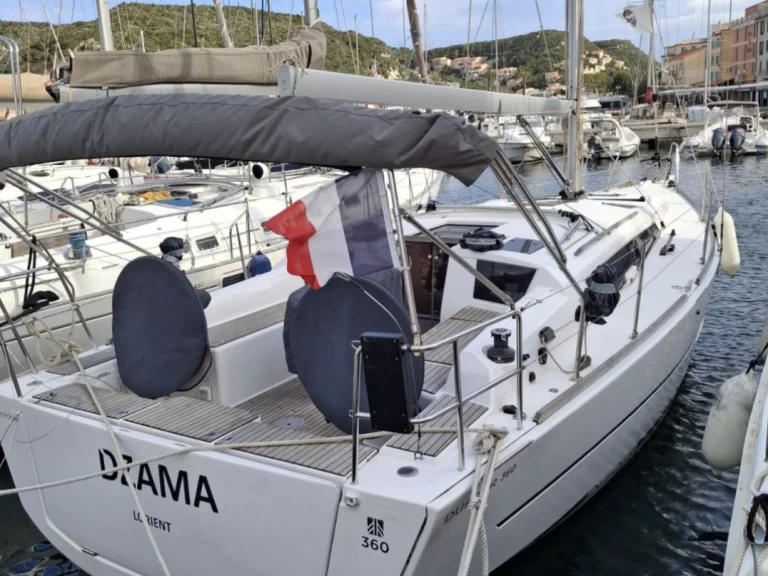 Zeilboot te huur in Ajaccio voor de beste prijs