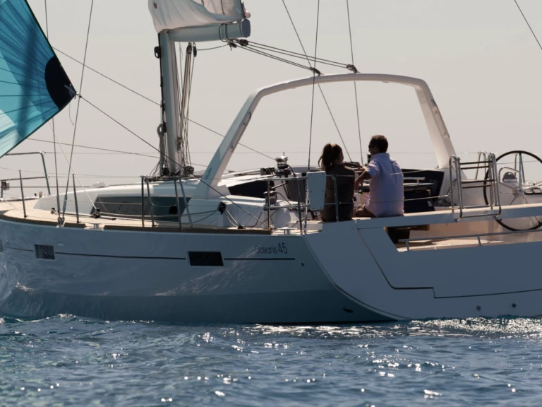 Verhuur Zeilboot in Ajaccio - Bénéteau Oceanis 45