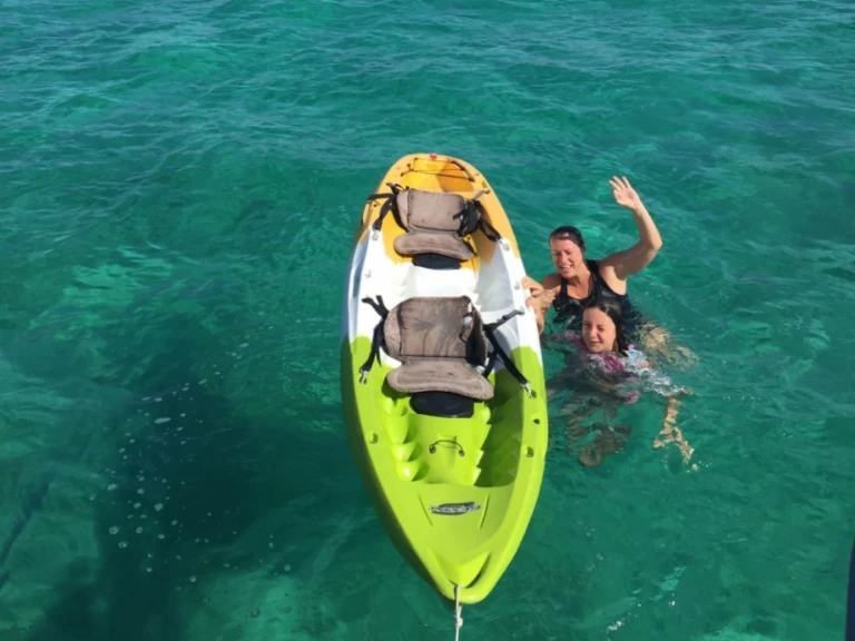 Verhuur Catamaran Leopard met vaarbewijs