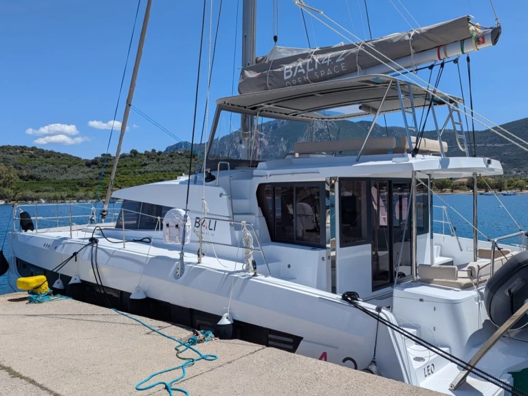 Verhuur Catamaran Bali met vaarbewijs