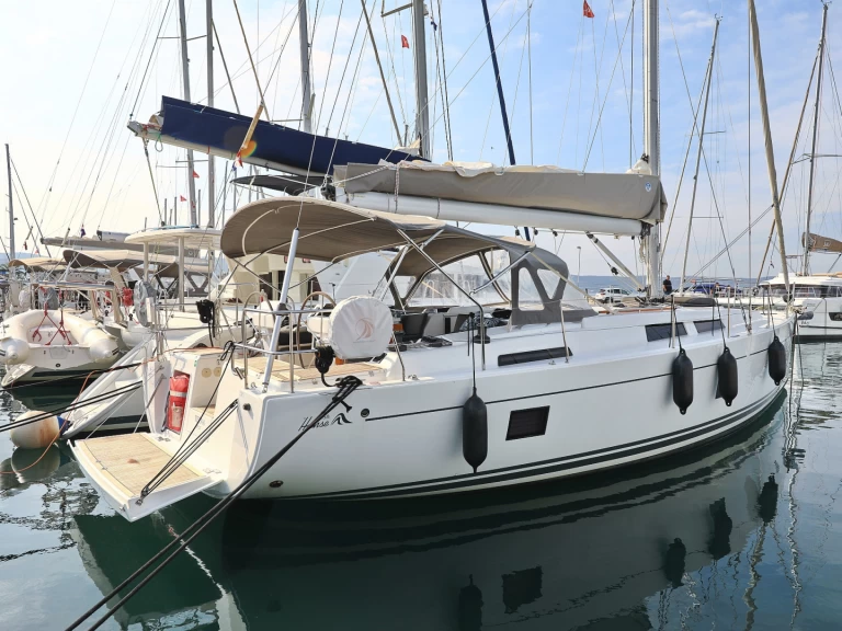 Hanse Hanse 458 te huur van particulier of professional in Šibenik