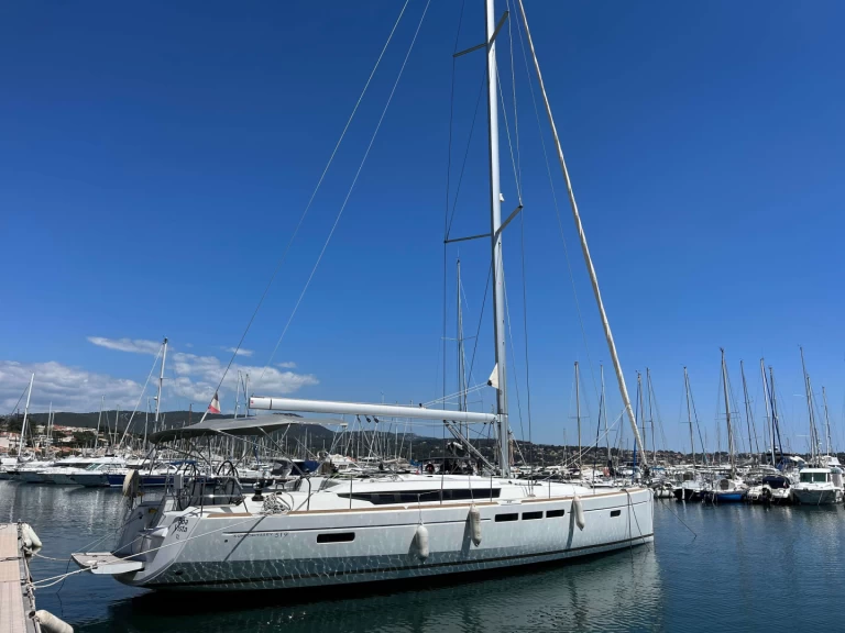 Huur Zeilboot met of zonder schipper Jeanneau in Lávrio