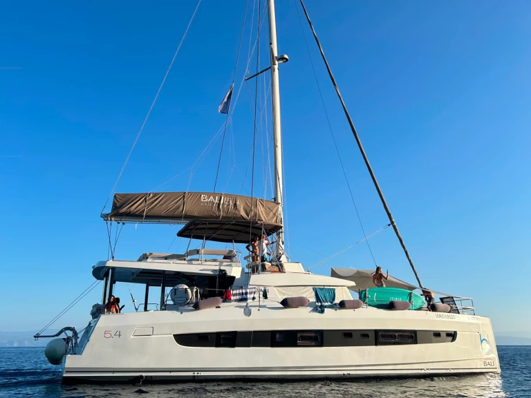 Huur Catamaran met of zonder schipper Bali in Provincia di Sassari