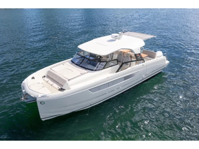 Huur Motorboot met of zonder schipper  in Capo d'Orlando