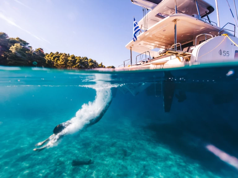 Huur Catamaran met of zonder schipper Lagoon in Lefkáda