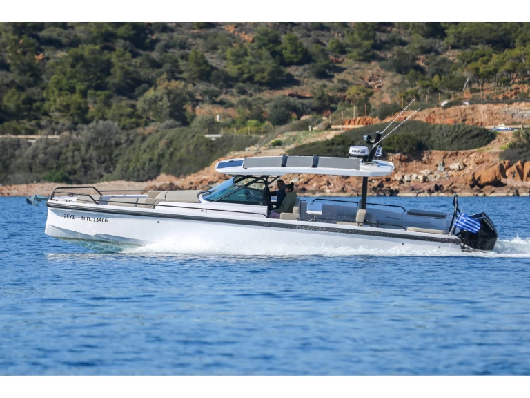 Motorboot te huur in Eretria voor de beste prijs