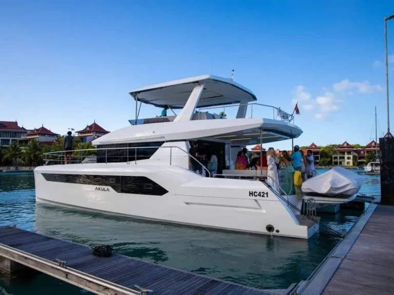 Leopard Leopard 53 Powercat te huur van particulier of professional in Eden Island