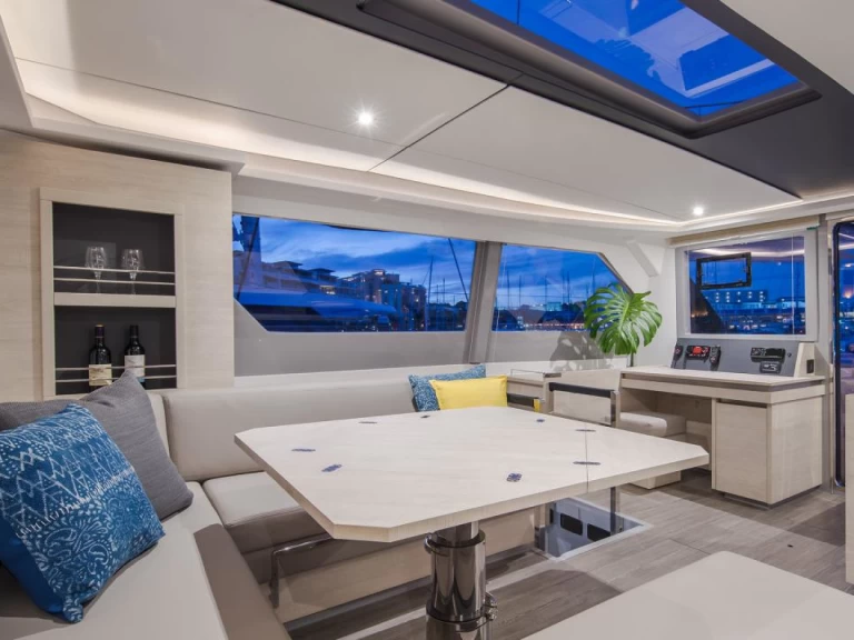 Verhuur Catamaran Leopard met vaarbewijs