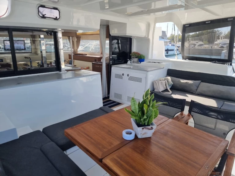 Bootverhuur Lefkáda goedkoop Lagoon 46